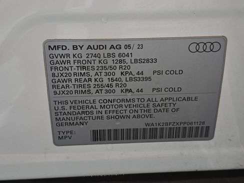 Used 2023 Audi Q4 e-tron Premium w/ Convenience Package AWD/4WD image 35