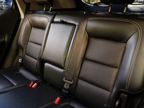 Used 2019 GMC Terrain SLT w/ Preferred Package image 31