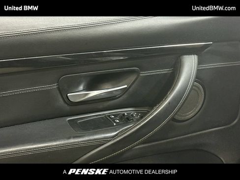 Used 2019 BMW M4 Coupe w/ Competition Package RWD image 10