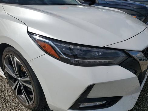 Certified 2023 Nissan Sentra SR w/ SR Premium Package FWD image 2