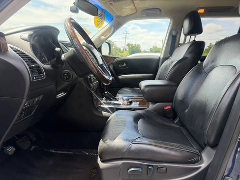 Used 2016 INFINITI QX80 4WD w/ Driver's Assistance Package image 12