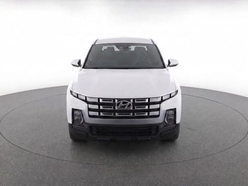 Certified 2025 Hyundai Santa Cruz SE AWD/4WD image 5