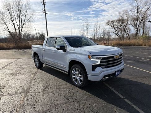 New 2026 Chevrolet Silverado 1500 High Country image 3