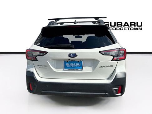 Used 2021 Subaru Outback Premium AWD/4WD image 6