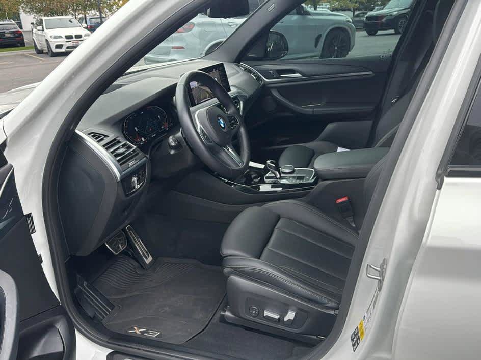 Used 2024 BMW X3 xDrive30i w/ Premium Package AWD/4WD image 13