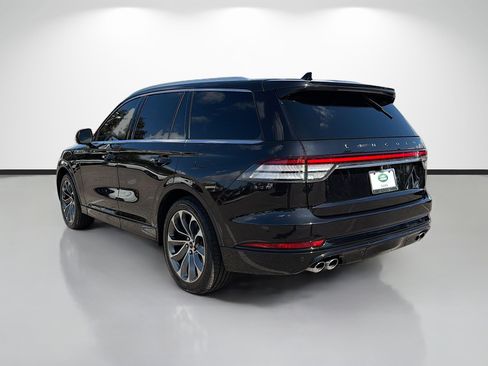 Used 2020 Lincoln Aviator Grand Touring w/ Equipment Group 302A image 3