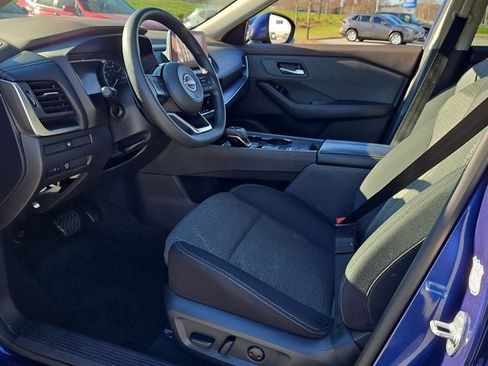 Used 2023 Nissan Rogue SV image 18