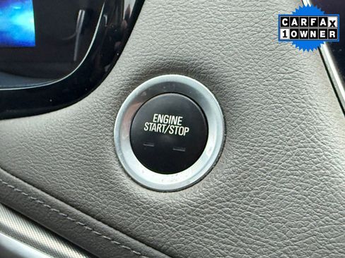 Used 2017 Cadillac XT5 Luxury w/ Driver Awareness Package image 27