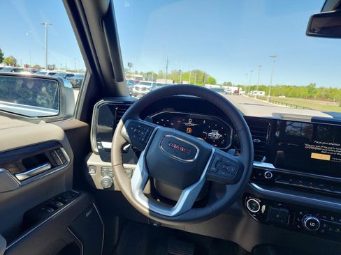 New 2026 GMC Sierra 1500 SLT w/ SLT Premium Plus Package AWD/4WD image 13