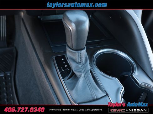Used 2023 Toyota Camry SE FWD image 18