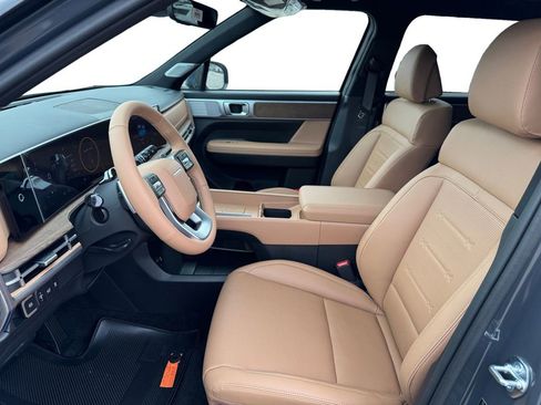 New 2026 Hyundai Santa Fe Limited w/ Tow & Go Package FWD image 9