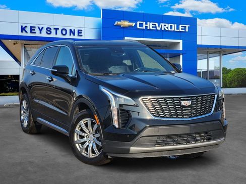 Used 2023 Cadillac XT4 Premium Luxury image 1