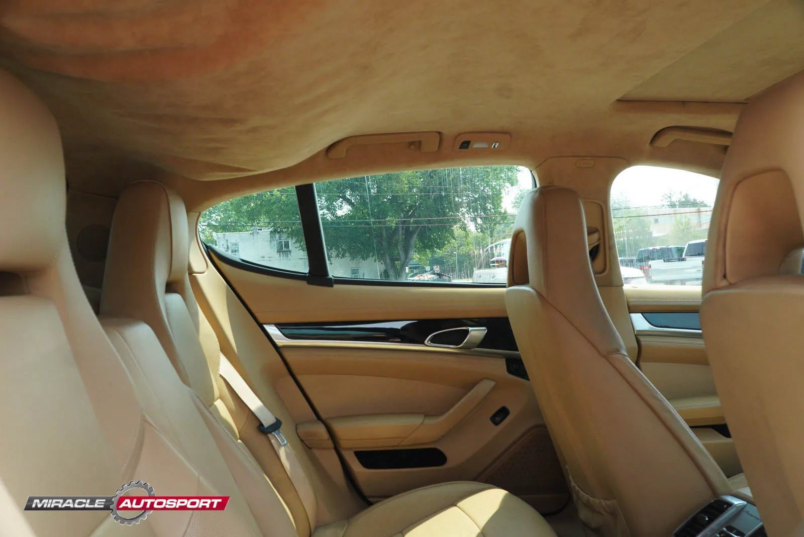 Used 2013 Porsche Panamera GTS AWD/4WD image 40