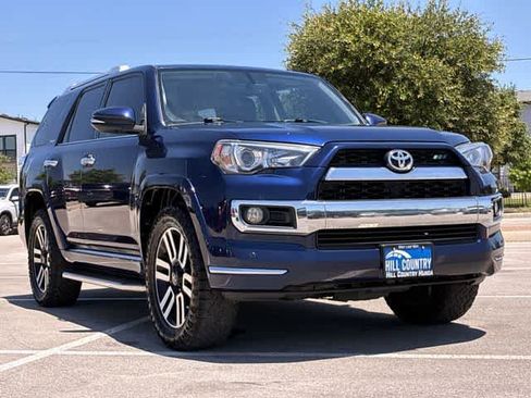 Used 2017 Toyota 4Runner Limited AWD/4WD image 10