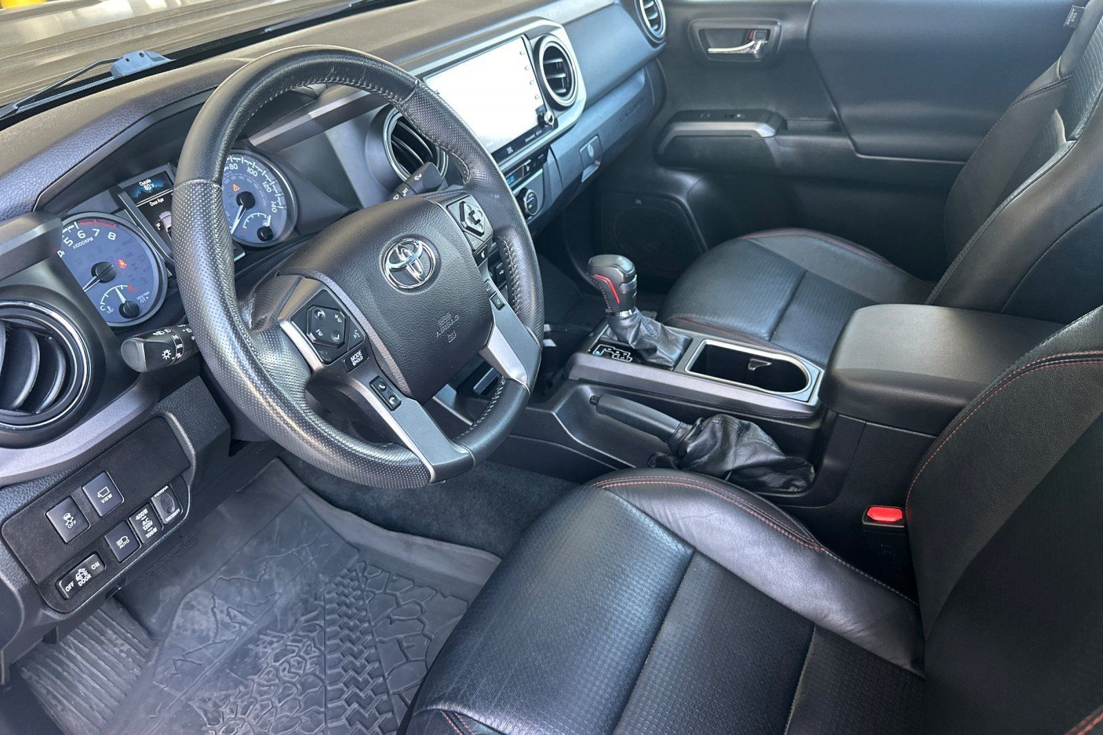 Certified 2021 Toyota Tacoma TRD Pro AWD/4WD image 9