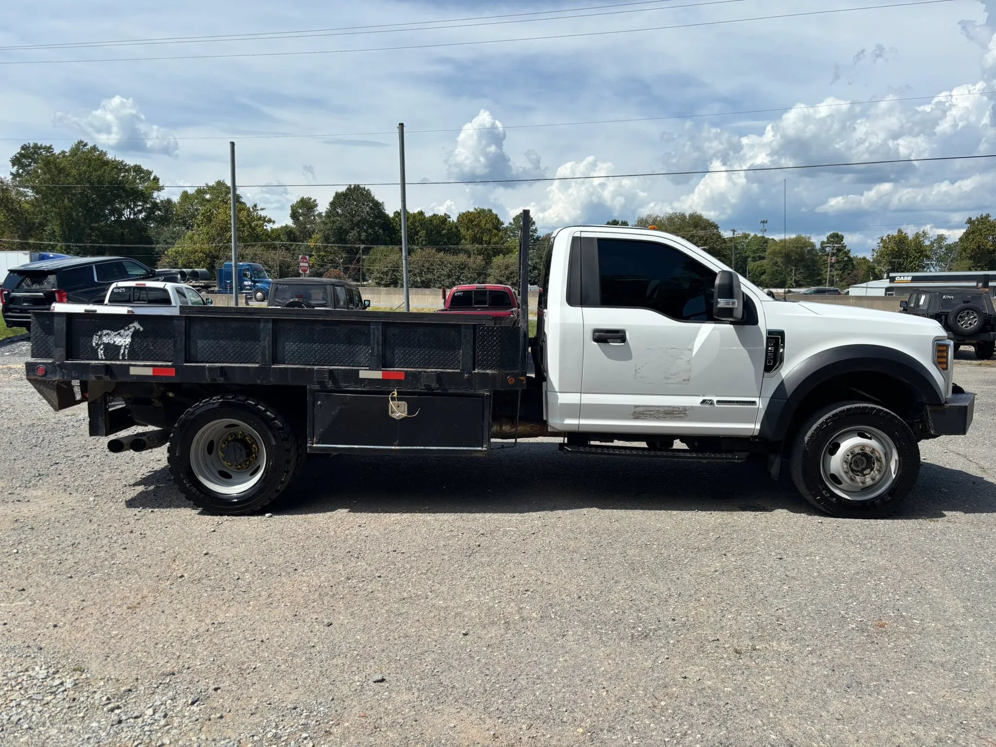 Used 2019 Ford F550 4x4 Regular Cab Super Duty image 6