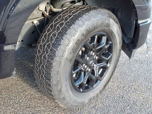 Used 2024 Ford F150 XLT w/ XLT Black Appearance Package image 8