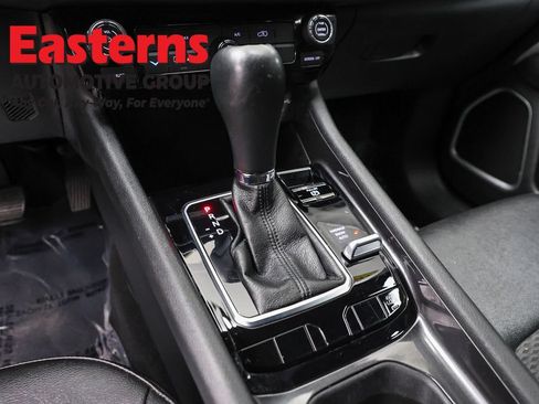 Used 2024 Jeep Compass Latitude AWD/4WD image 12