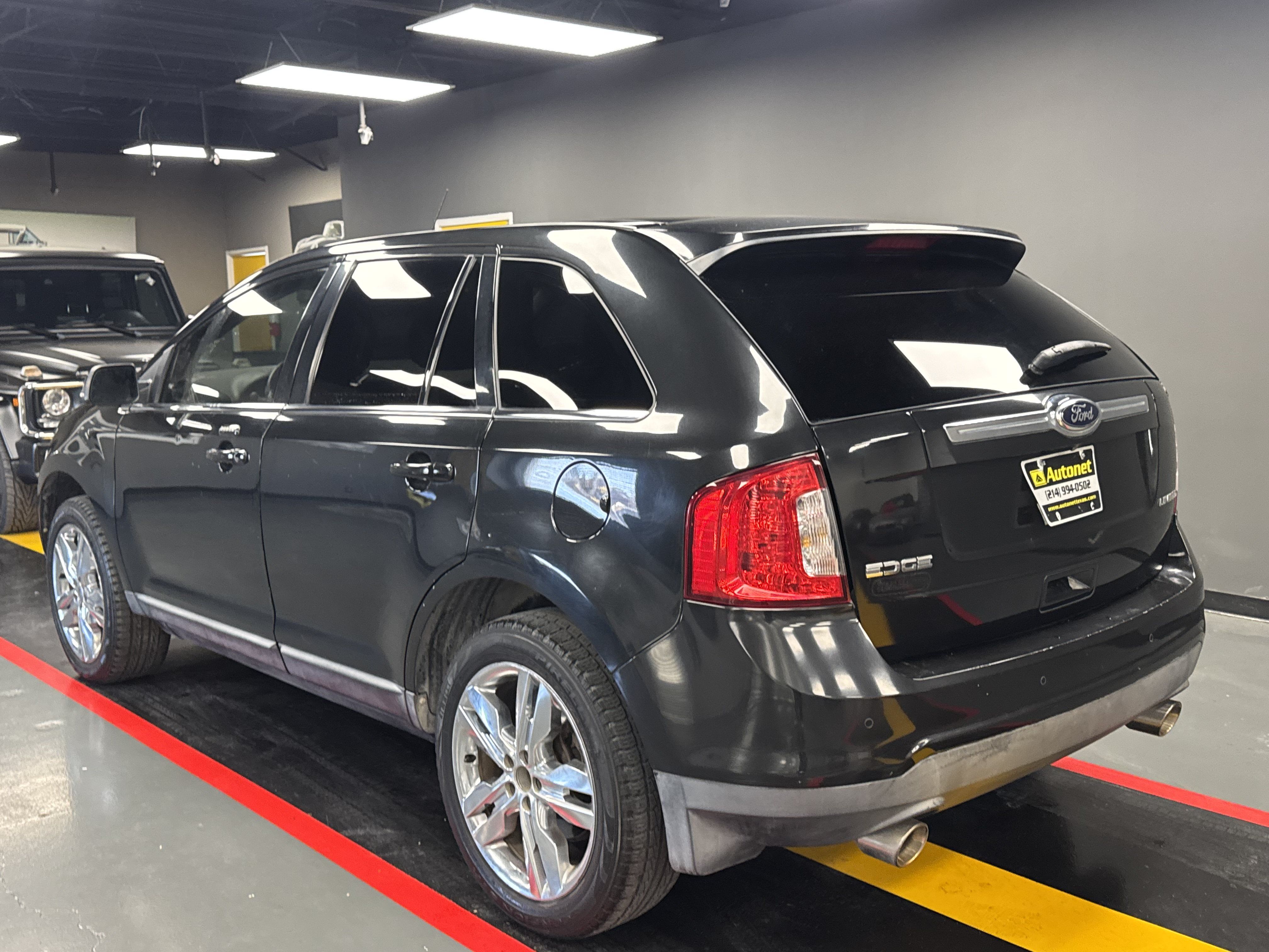 Used 2013 Ford Edge Limited FWD image 3