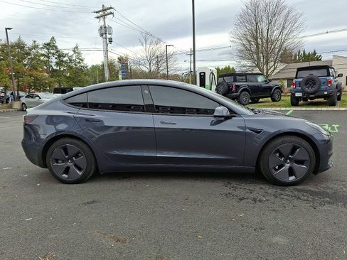 Used 2022 Tesla Model 3 Long Range image 4