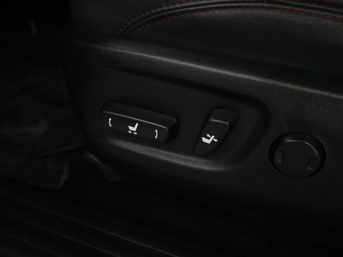 Used 2022 Toyota 4Runner TRD Off-Road Premium image 27