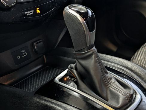 Used 2019 Nissan Rogue Sport SV image 24