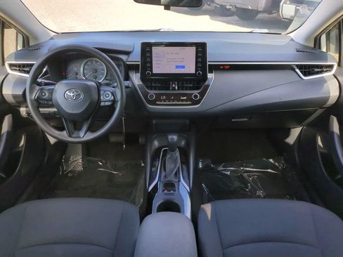 Used 2020 Toyota Corolla LE FWD image 14