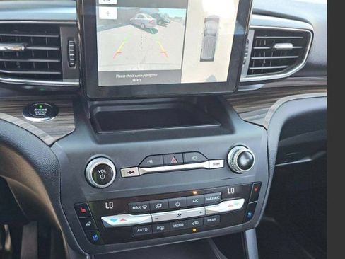 Used 2020 Ford Explorer Limited AWD/4WD image 21