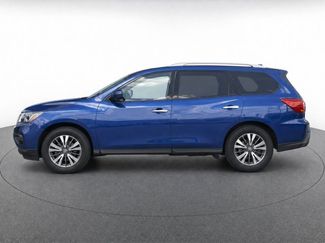 Used 2020 Nissan Pathfinder SV FWD video 4