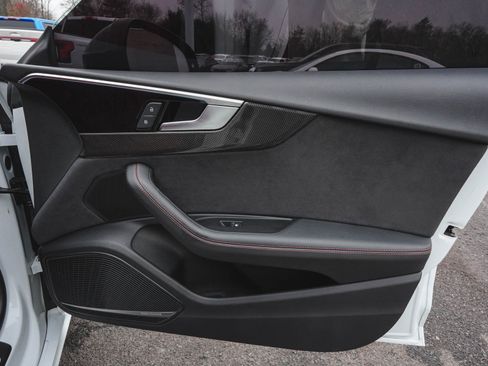 Used 2025 Audi S5 Premium Plus w/ Premium Plus Package image 11