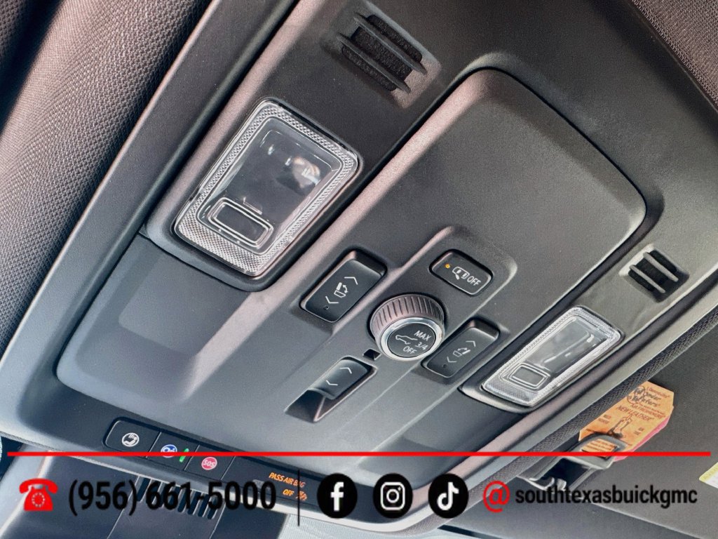 Used 2025 GMC Yukon Elevation w/ LPO, Elevation Black Package RWD image 19