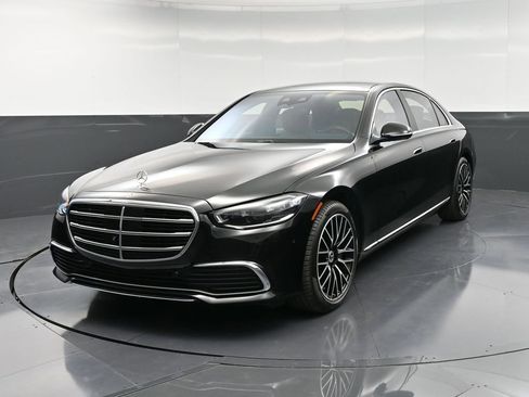 Used 2023 Mercedes-Benz S 580 4MATIC Sedan image 1