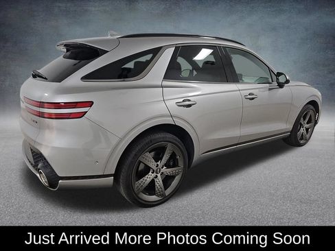 Used 2025 Genesis GV70 3.5T Sport w/ Sport Prestige Package AWD/4WD image 3