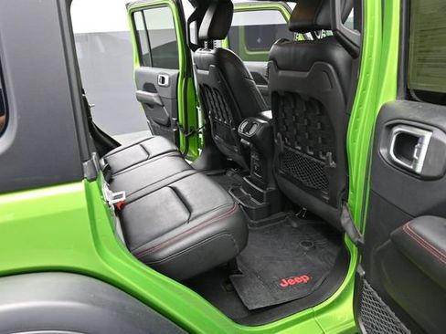 Used 2019 Jeep Wrangler Unlimited Rubicon AWD/4WD image 15