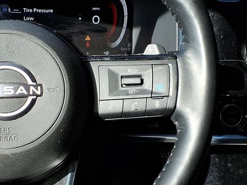 Used 2023 Nissan Pathfinder Platinum w/ Cargo Package image 29