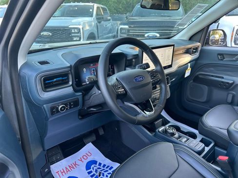 New 2025 Ford Maverick Lobo image 24