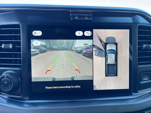 Certified 2025 Ford F250 Platinum image 19