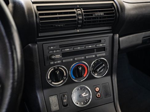 Used 2002 BMW Z3 2.5i image 30