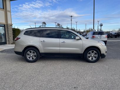 Used 2017 Chevrolet Traverse LT