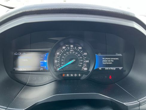 Used 2022 Ford Edge Titanium image 9