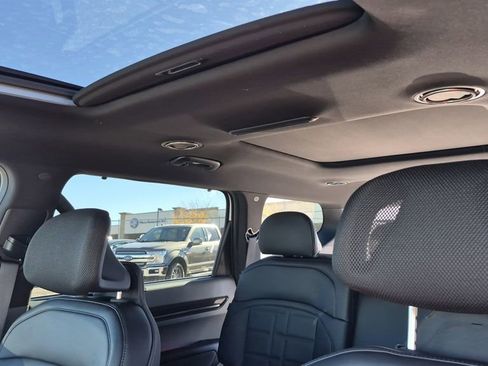 New 2026 Kia EV9 Land image 11