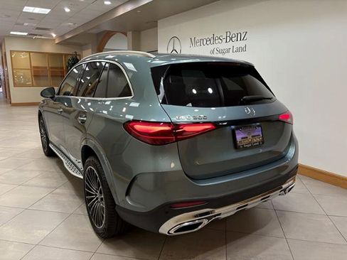 New 2026 Mercedes-Benz GLC 300 image 4