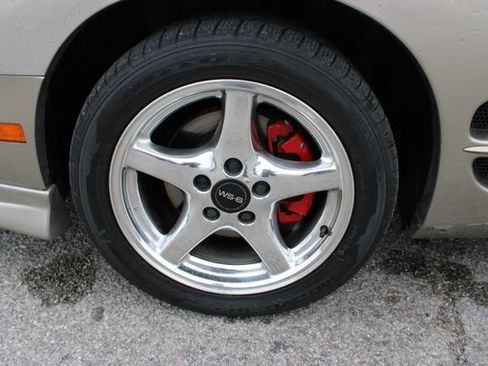 Used 2001 Pontiac Firebird Formula w/ Protection Group RWD image 10