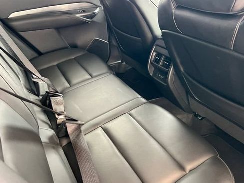 Used 2024 Cadillac XT4 Premium Luxury AWD/4WD image 19