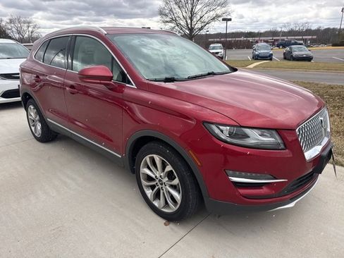 Used 2019 Lincoln MKC Select w/ Select Plus Package image 4