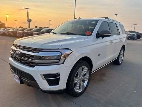 Certified 2024 Ford Expedition King Ranch AWD/4WD image 30