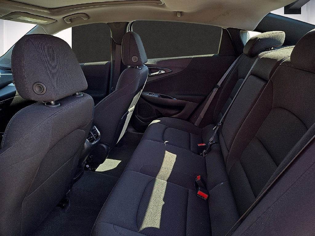 Used 2024 Chevrolet Malibu LT FWD image 9