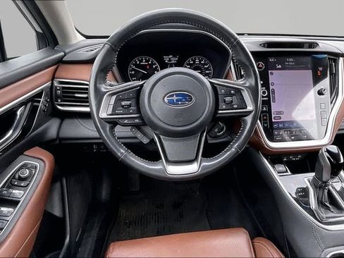 Used 2021 Subaru Outback Touring XT AWD/4WD image 8