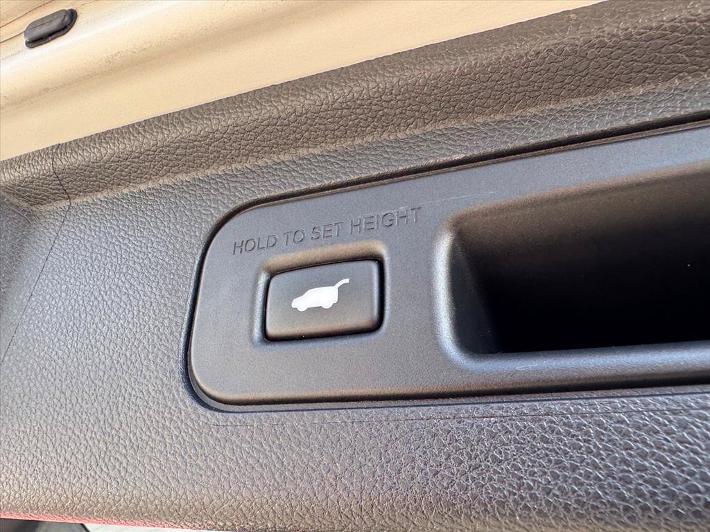 Used 2025 Honda Odyssey Elite image 11