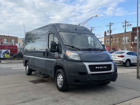 Used 2019 RAM ProMaster 2500 FWD image 3
